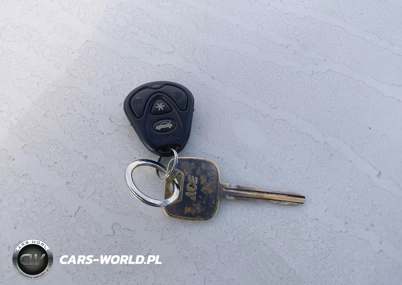 1999 Toyota Corolla Le VIN:2T1BR12E4XC167717 - 11