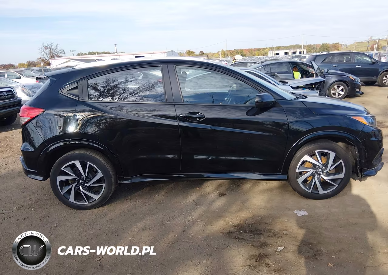 2019 Honda Hr-V Sport VIN:3CZRU6H1XKG703528 - 13