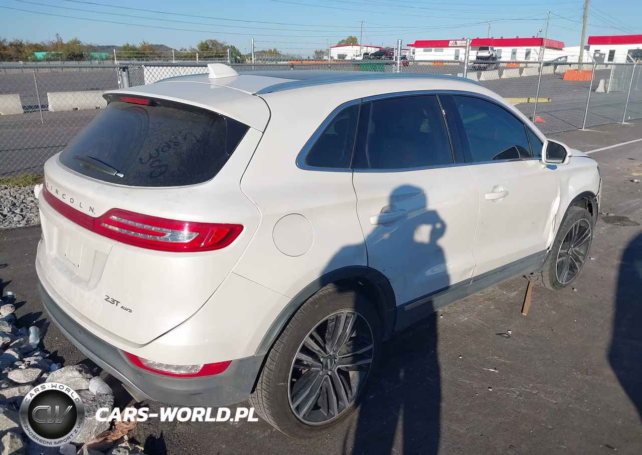 2017 Lincoln Mkc Reserve VIN:5LMTJ3DH8HUL57970 - 4