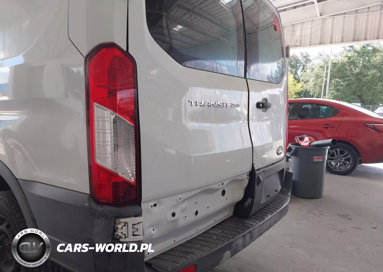 2018 Ford Transit-250 VIN:1FTYR1ZM2JKB17962 - 17
