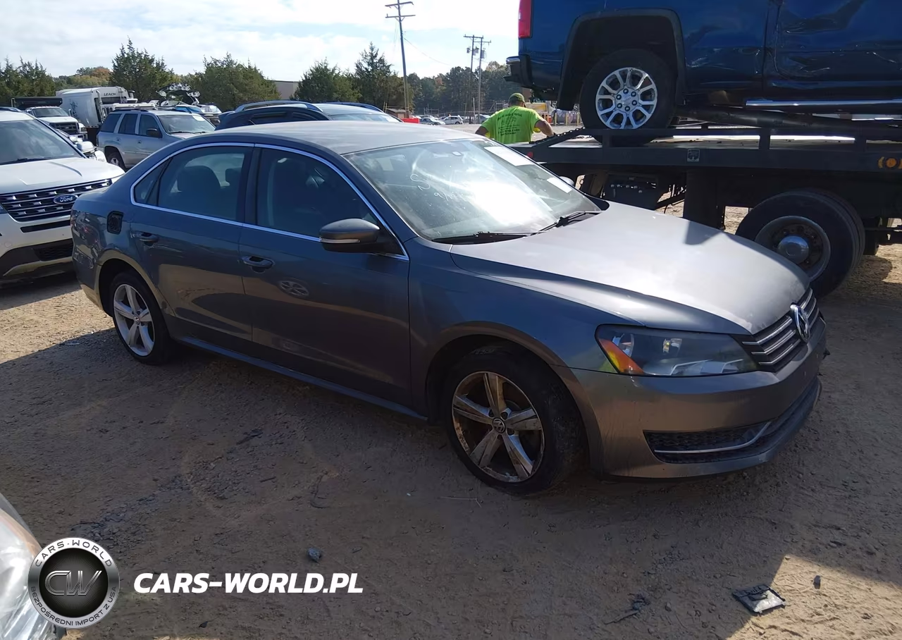 2013 Volkswagen Passat 2.5L Se