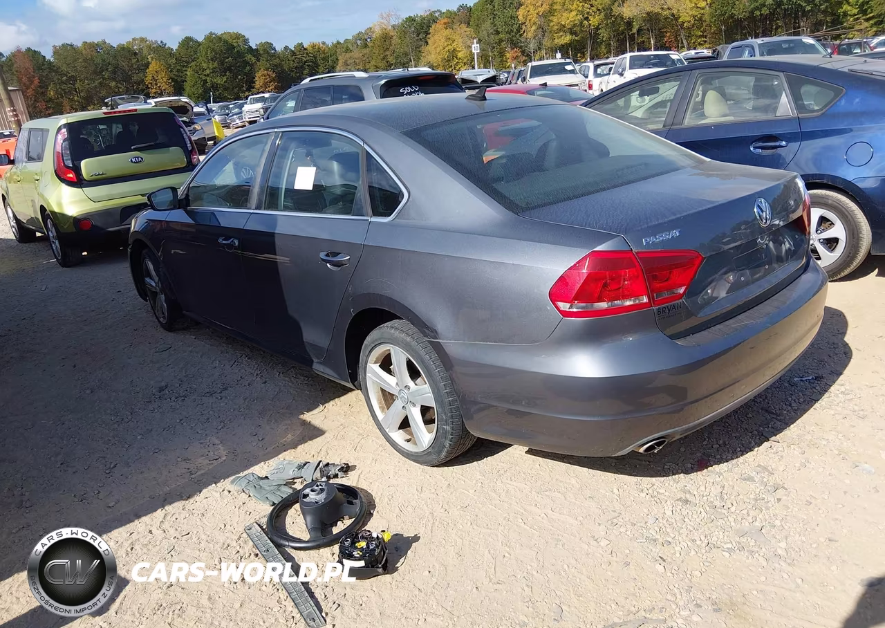 2013 Volkswagen Passat 2.5L Se VIN:1VWBP7A36DC136401 - 3