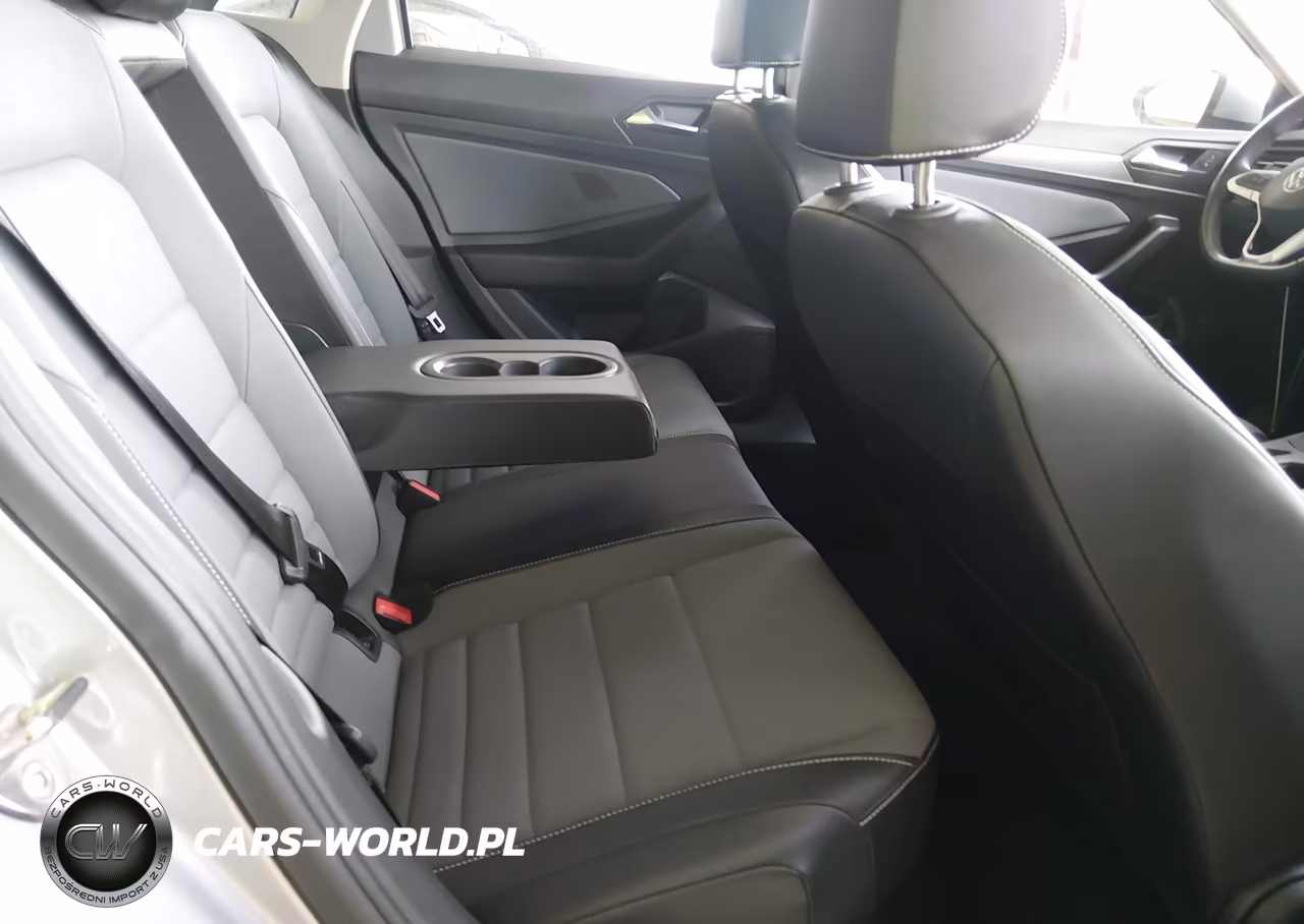 2025 Volkswagen Jetta 1.5T Se VIN:3VW7X7BU6SM028949 - 8