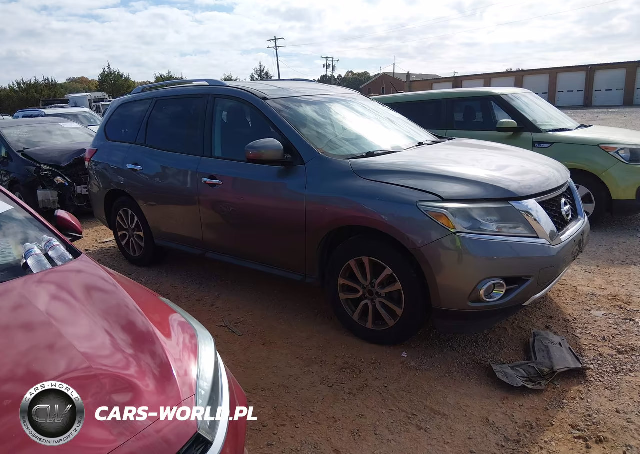 2015 Nissan Pathfinder Platinum-S-Sl-Sv