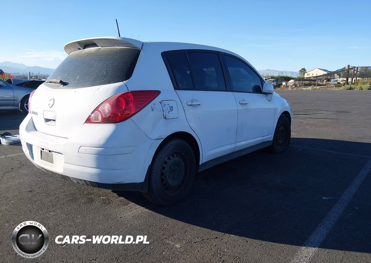 2009 Nissan Versa 1.8S VIN:3N1BC13E09L408885 - 4