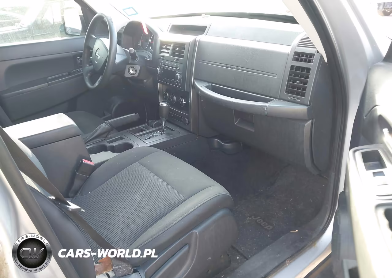 2009 Jeep Liberty Sport VIN:1J8GN28KX9W557650 - 5