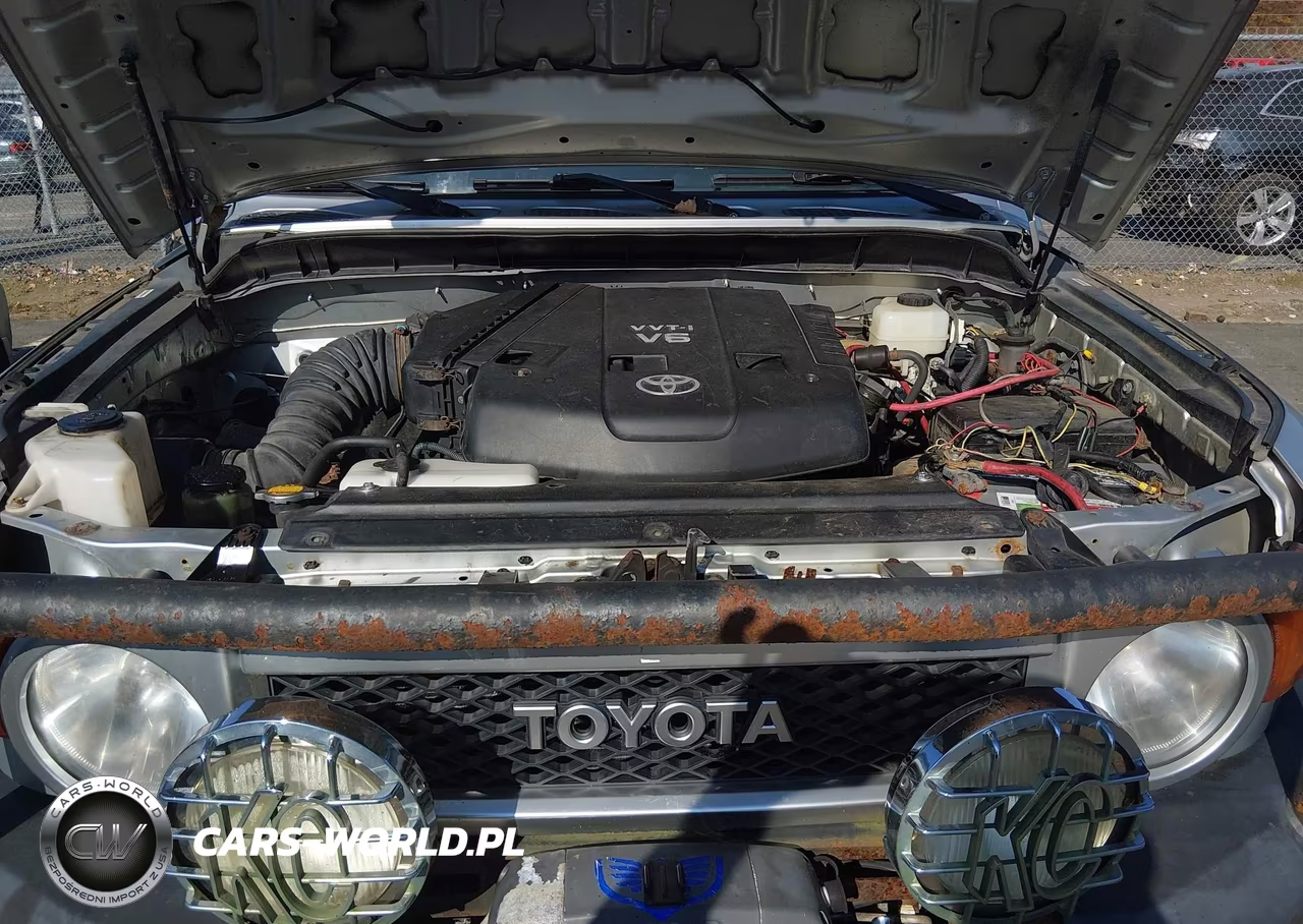 2007 Toyota Fj Cruiser VIN:JTEBU11F770027093 - 10