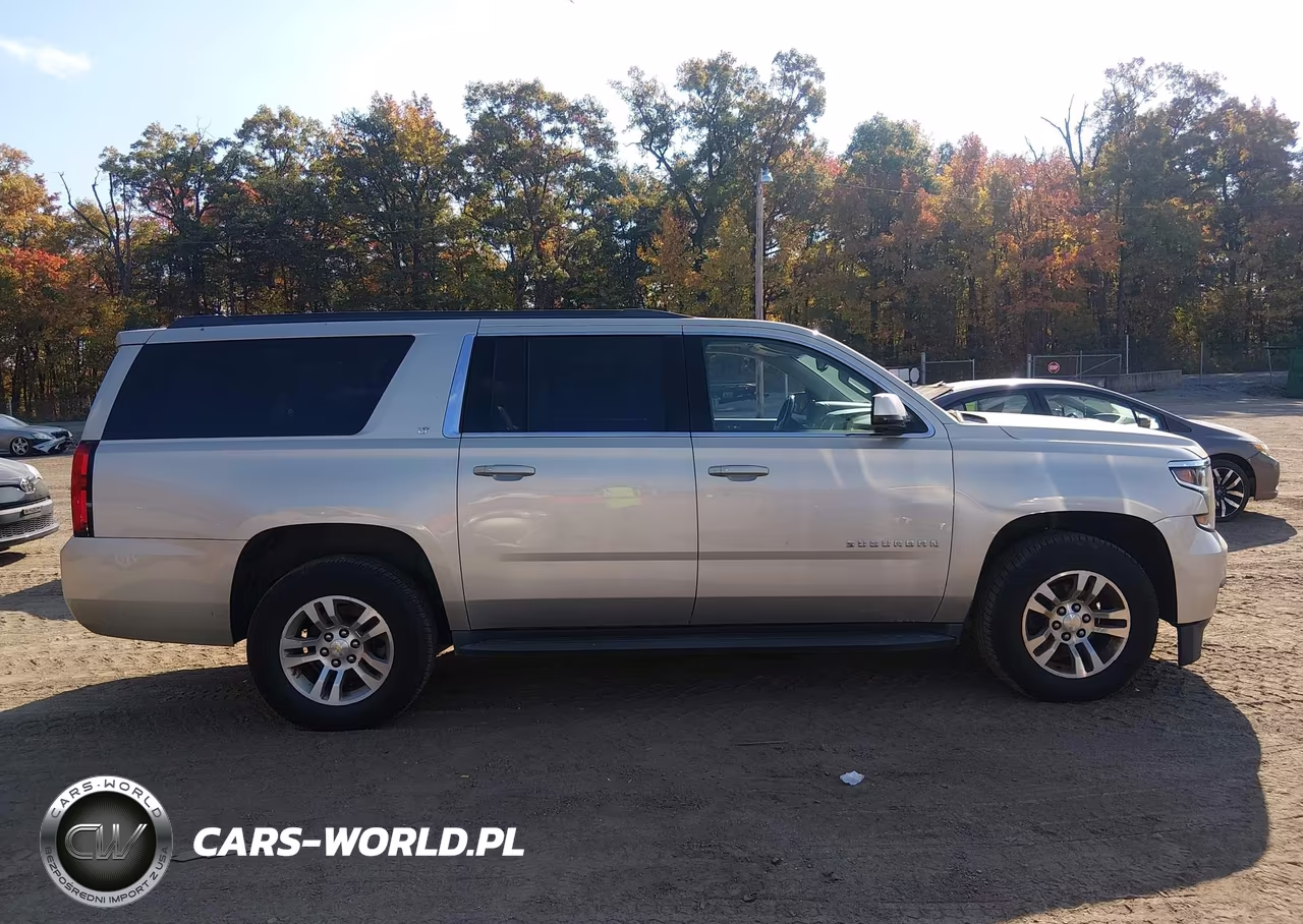 2016 Chevrolet Suburban Lt VIN:1GNSKHKC6GR206073 - 13