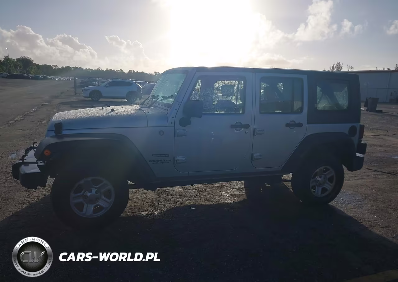2010 Jeep Wrangler Unlimited Sport Rhd VIN:1J4BZ3H19AL213715 - 14