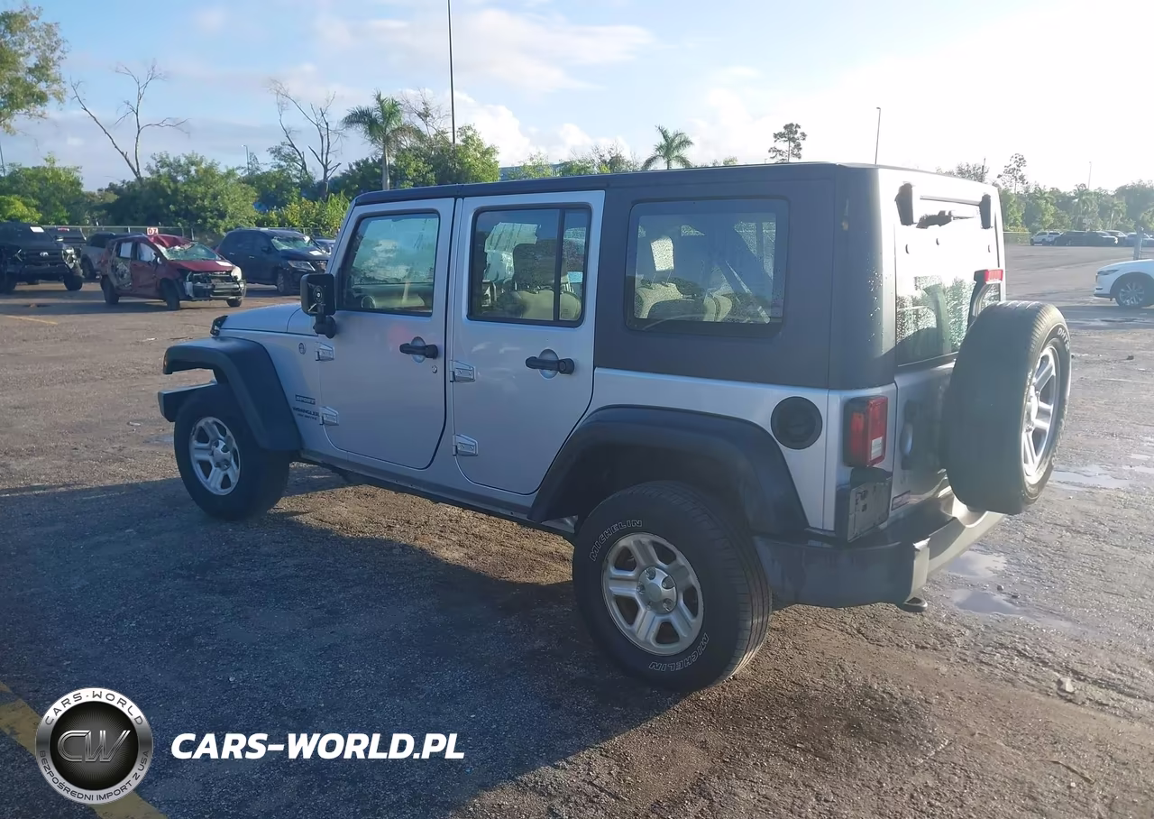 2010 Jeep Wrangler Unlimited Sport Rhd VIN:1J4BZ3H19AL213715 - 3