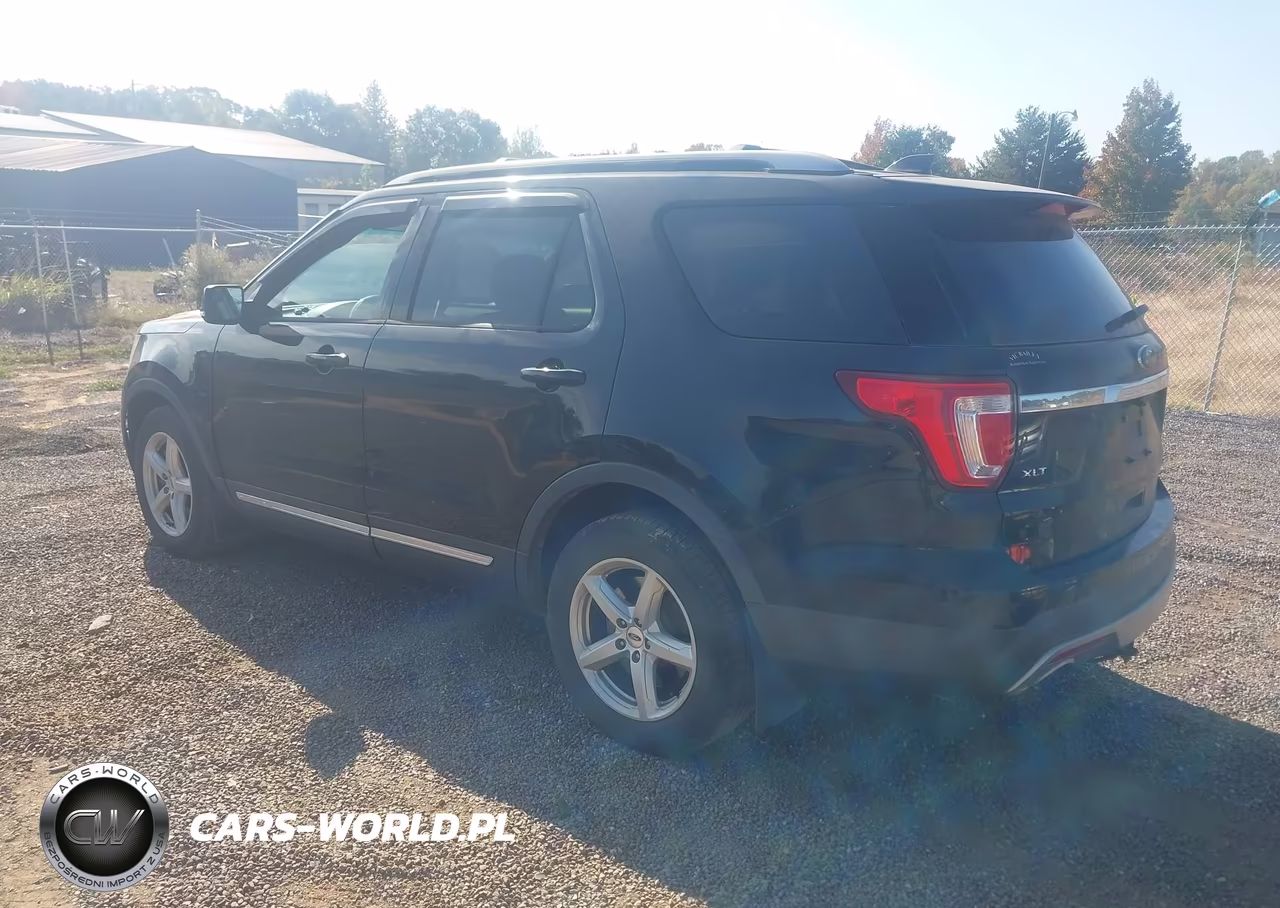 2016 Ford Explorer Xlt VIN:1FM5K7D87GGA17545 - 3