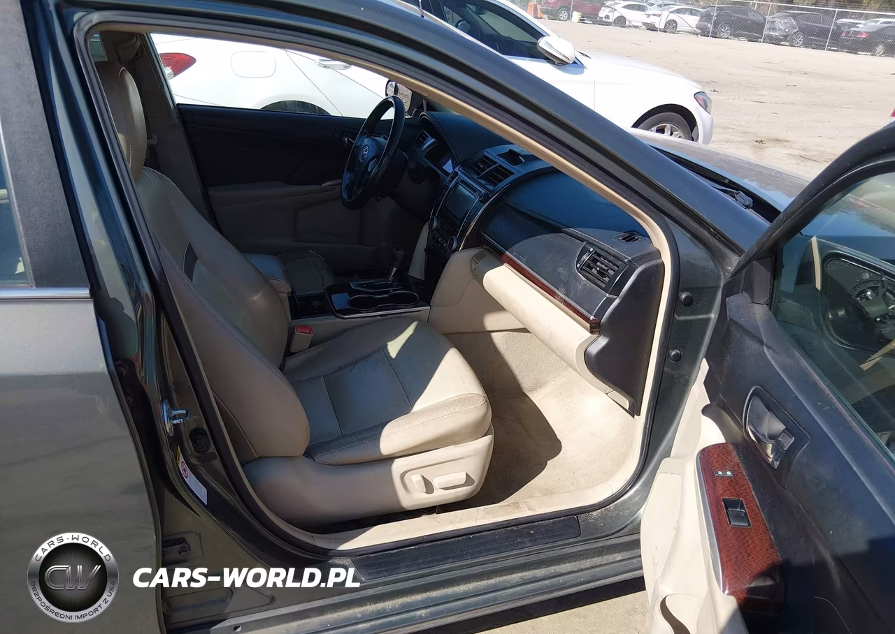 2013 Toyota Camry Xle VIN:4T4BF1FK3DR307054 - 5