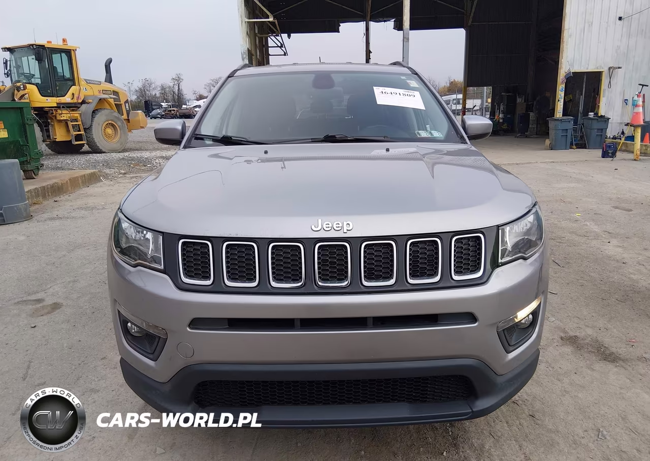 2018 Jeep Compass Latitude 4X4 VIN:3C4NJDBB7JT258870 - 6