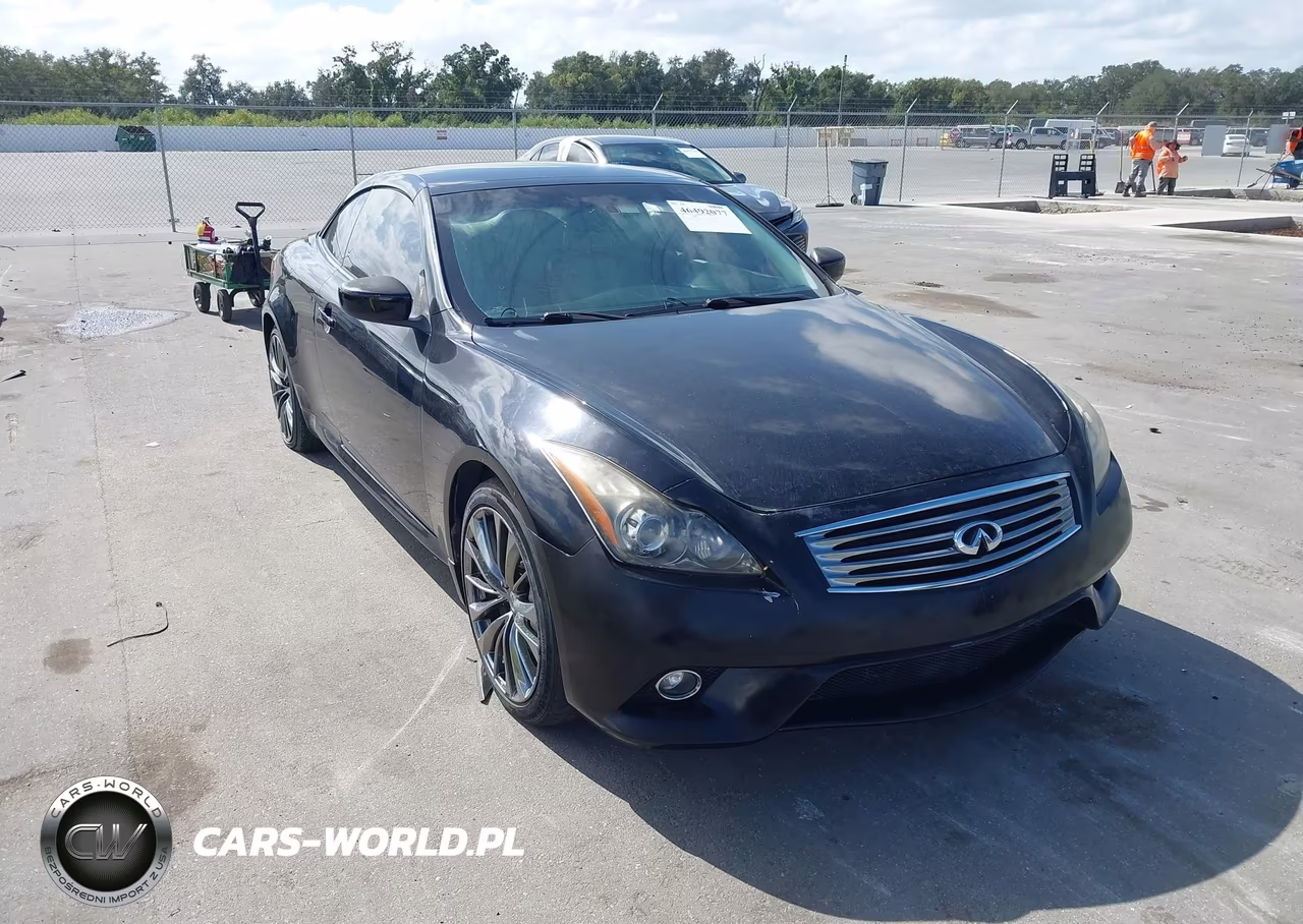 2013 Infiniti G37