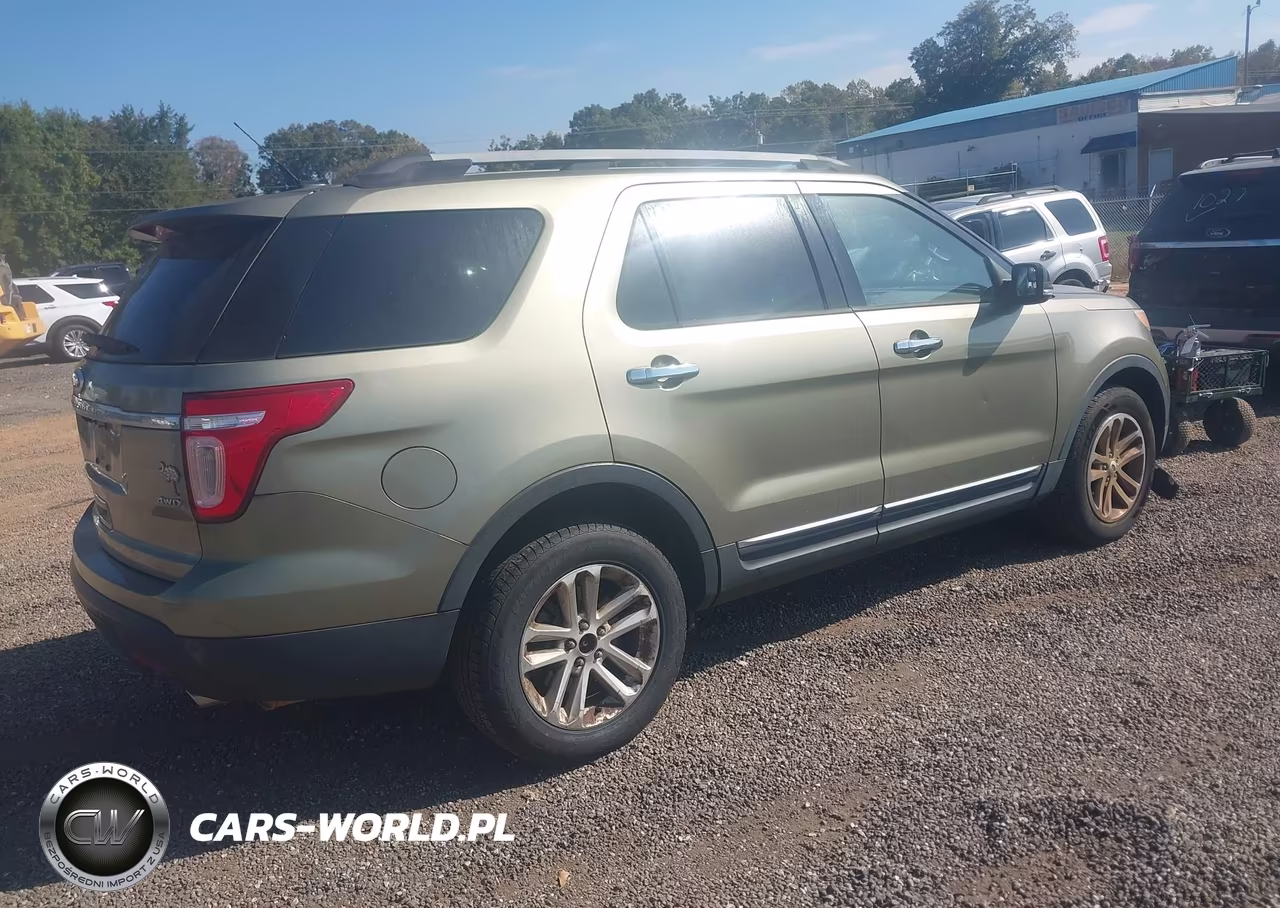 2012 Ford Explorer Xlt VIN:1FMHK8D85CGA96047 - 4