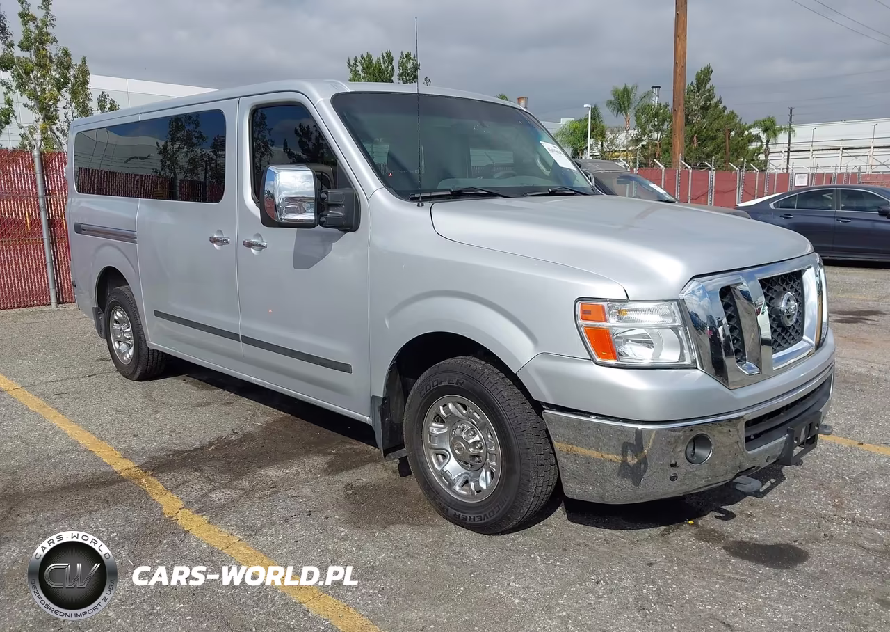2015 Nissan Nv Passenger Nv3500 Hd Sl V8 VIN:5BZAF0AAXFN852670 - 1