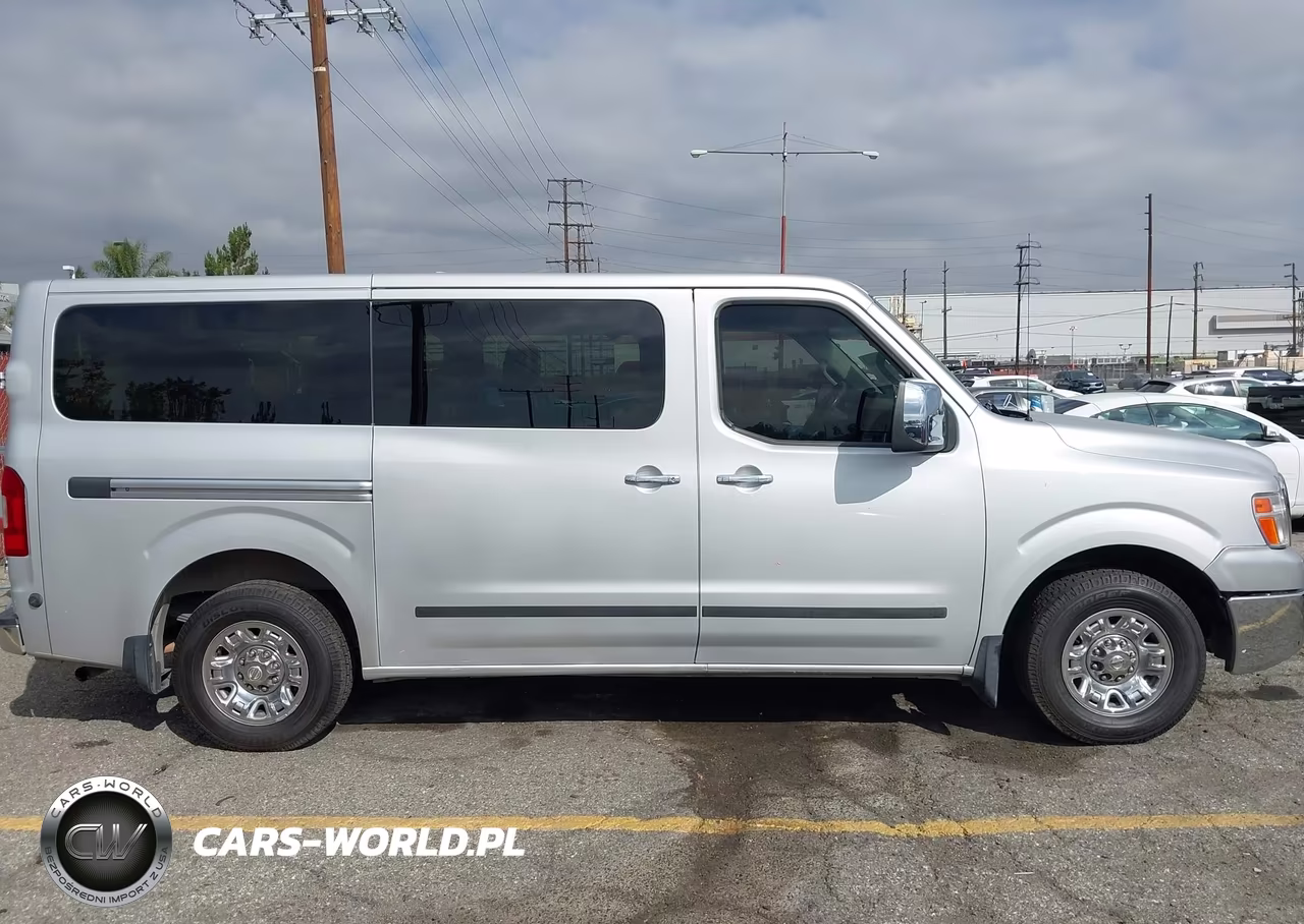 2015 Nissan Nv Passenger Nv3500 Hd Sl V8 VIN:5BZAF0AAXFN852670 - 13