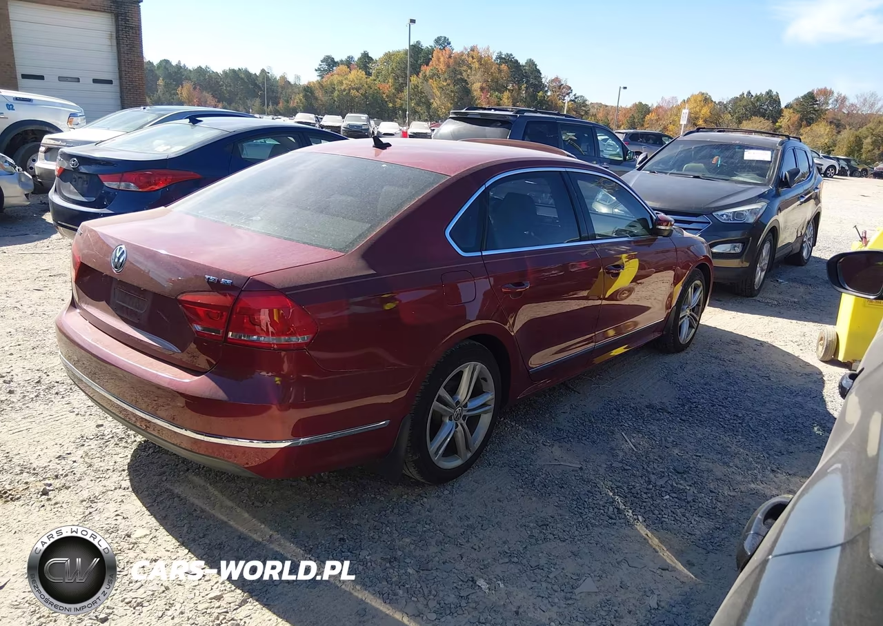 2015 Volkswagen Passat 1.8T Se VIN:1VWBS7A30FC056769 - 4